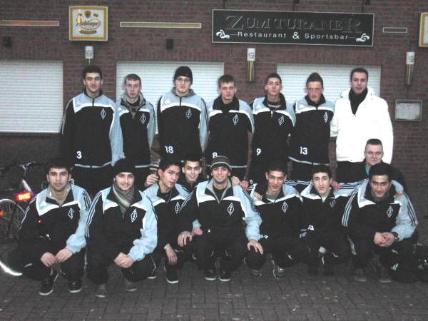 Die A-Jugend von Tura Bremen gewann überraschend die Futsal-Landesmeisterschaft.
