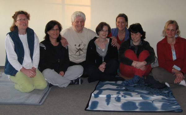 Yoga-Gruppe von Tura Bremen.