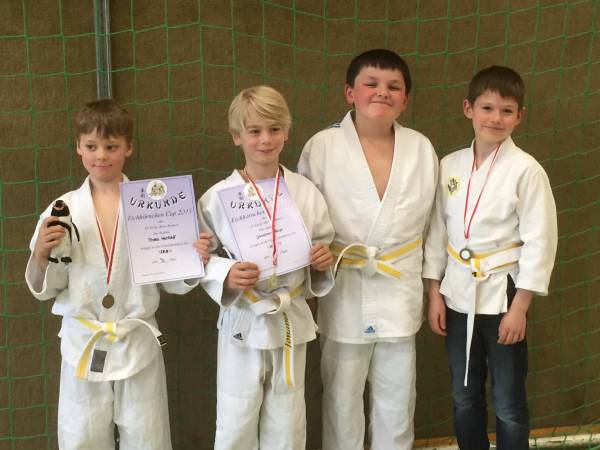 Die Nachwuchsjudoka von Tura Bremen, Thees, Jonathan, Maurice und Tom